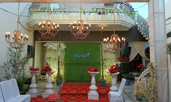 Maa Vaishno Flower Decoration